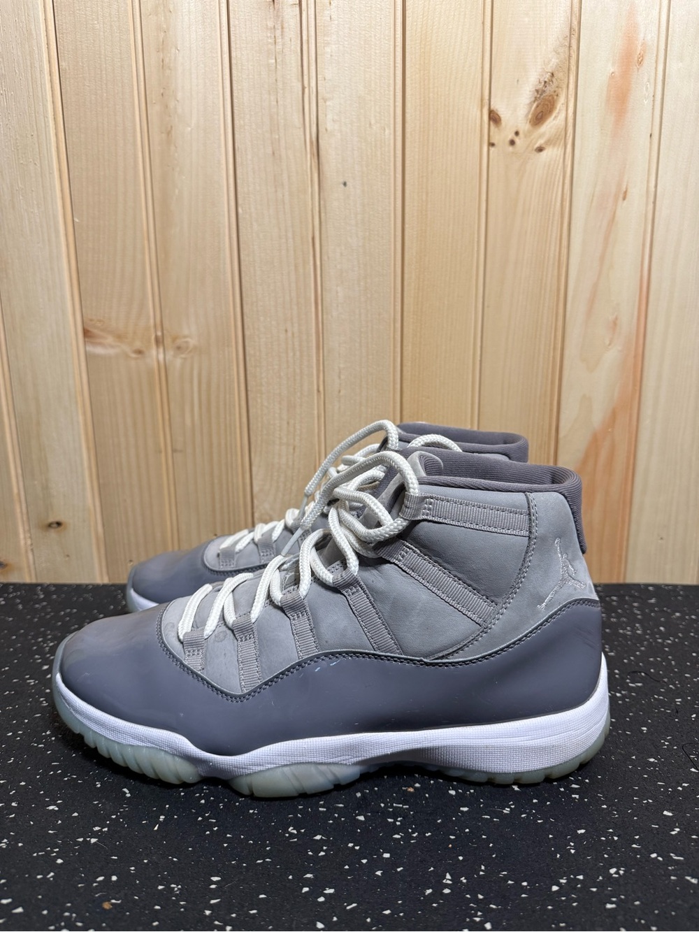 Jordan 11 Retro - Cool Grey